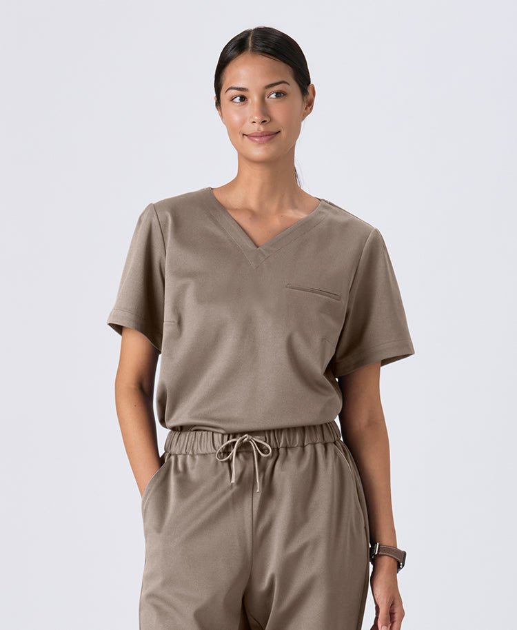 Womens:DECO Elegant Stretch Scrub Tops (US/EU Size) #color_Greige_end