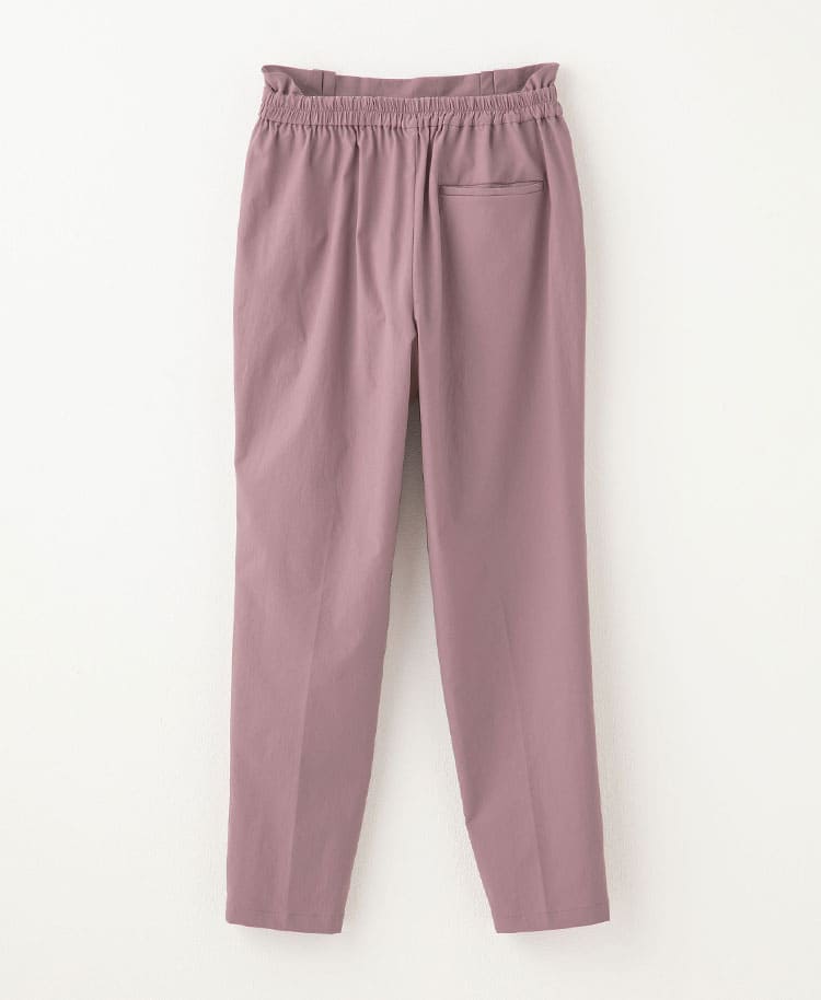 Womens:Tucked scrub pants MOVE