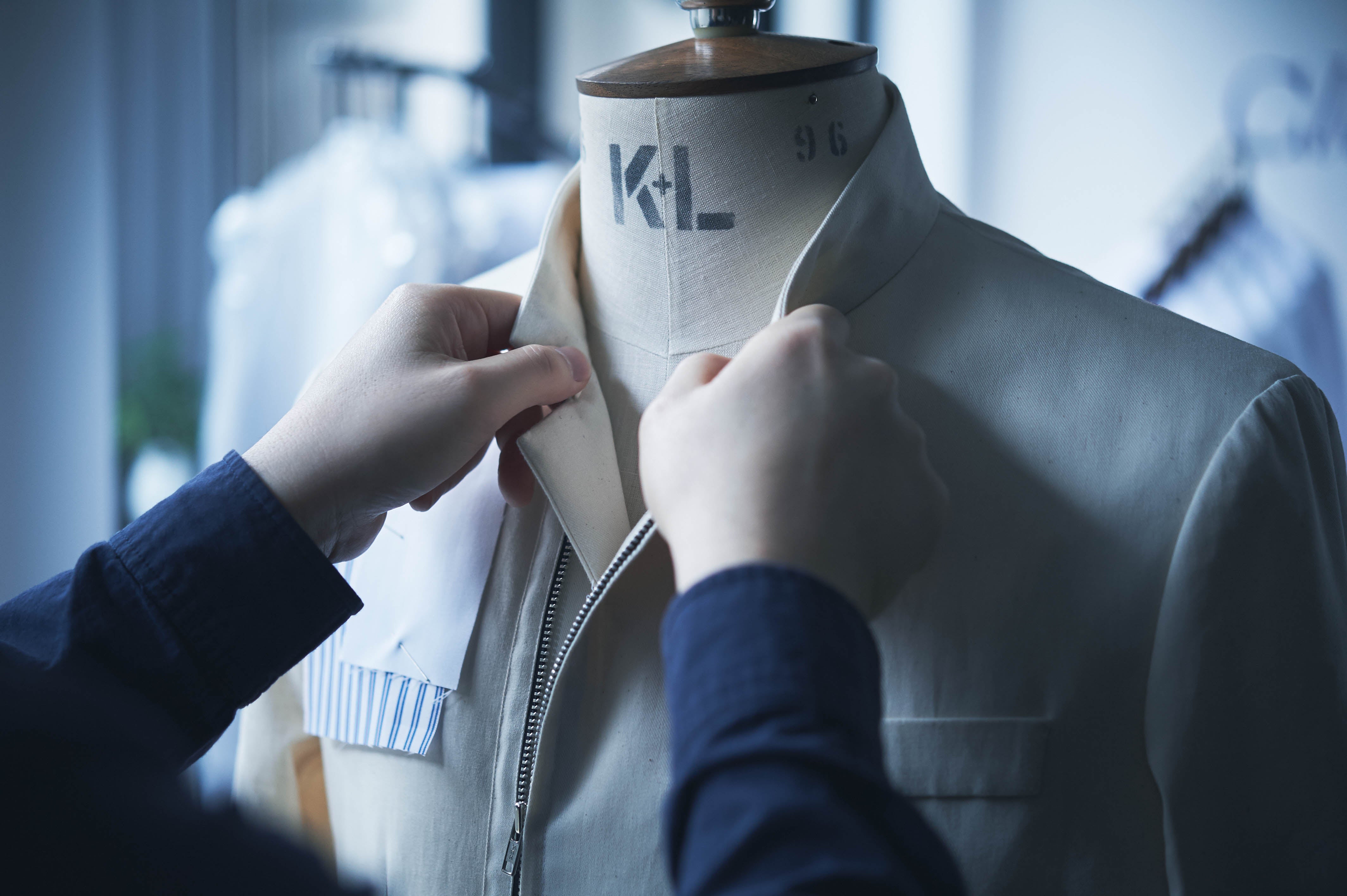 Tailored silhouette of Classico scrubs on mannequin