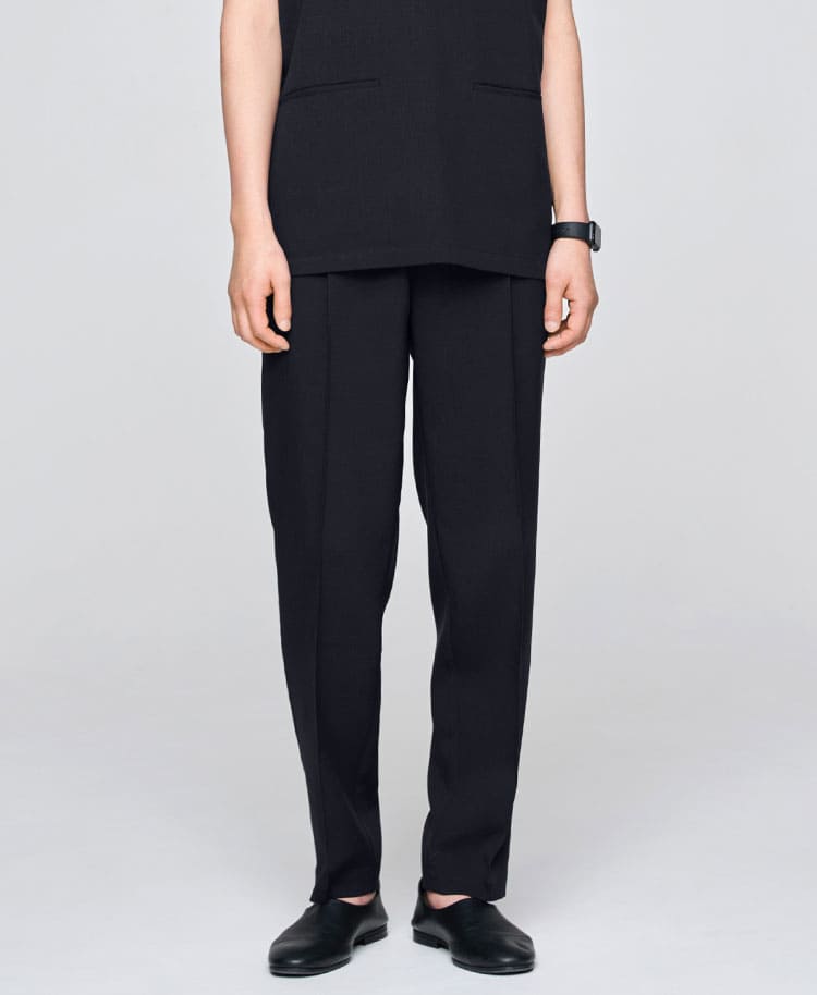 Mens:Tuck tapered pants TRO