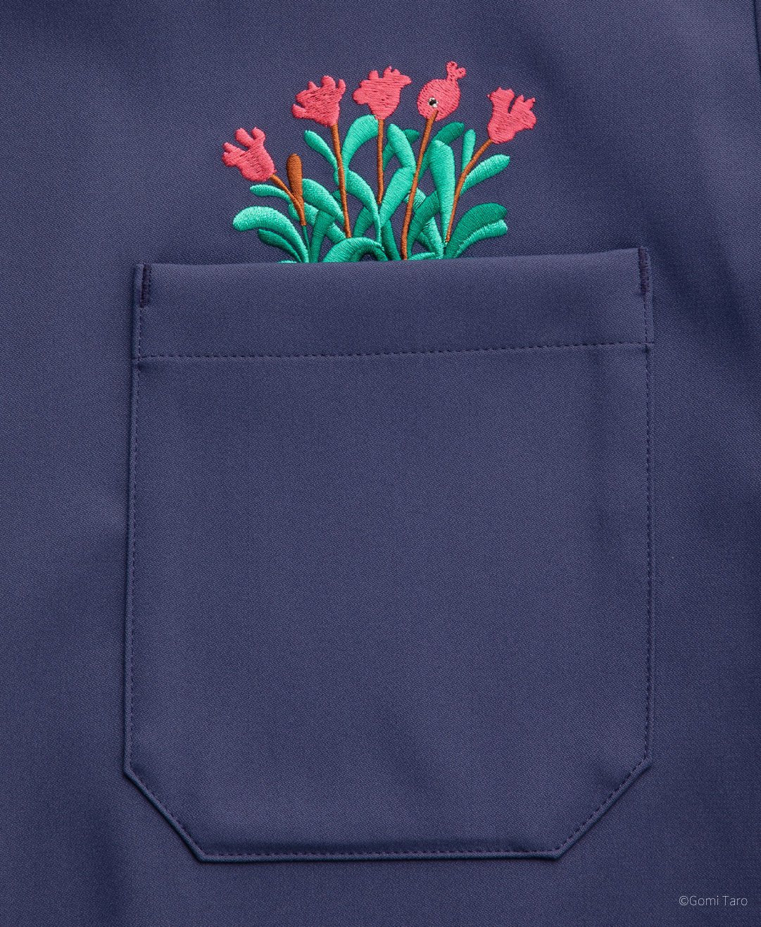 Unisex Scrub Canvas Club:The goldfish got away scrub tops