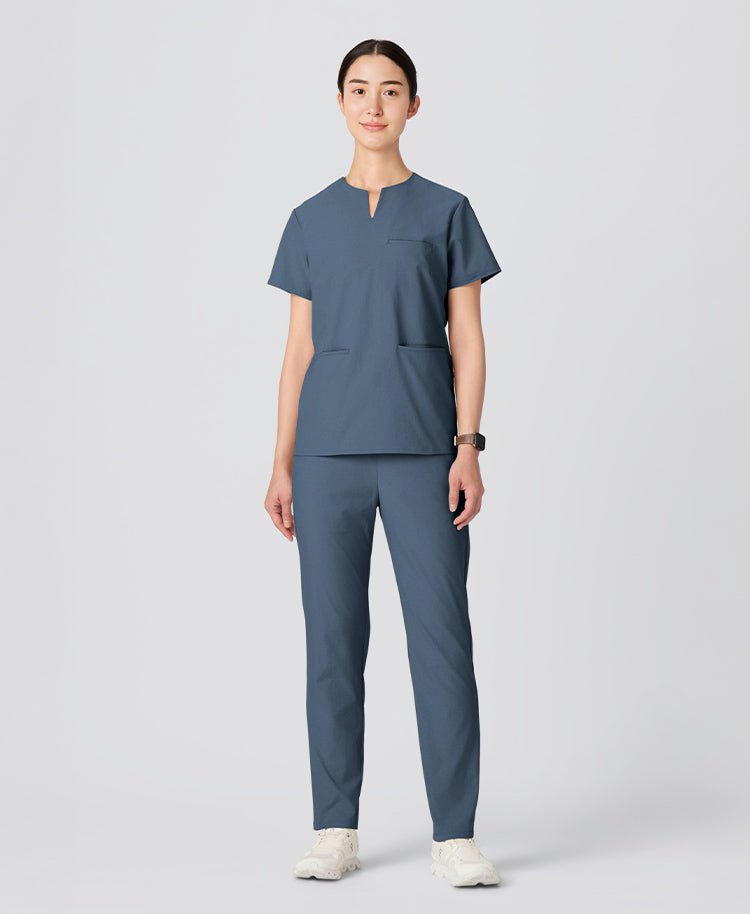 Womens:MOVE Premium Motion Scrub Pants