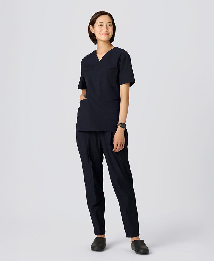 Womens:MOVE Premium Motion Tucked Scrub Pants