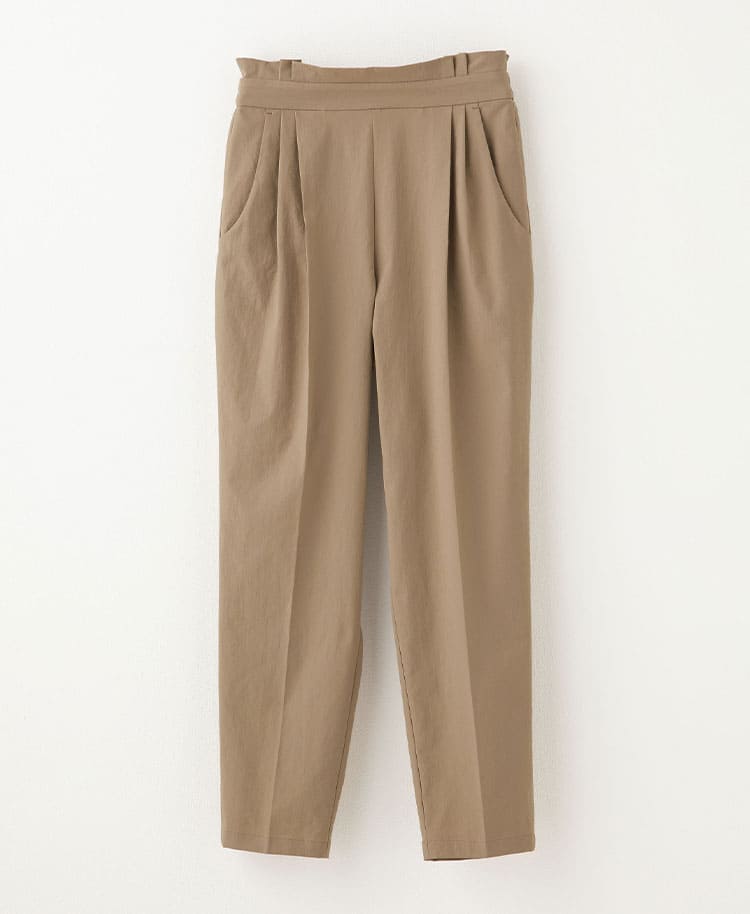 Womens:Tucked scrub pants MOVE